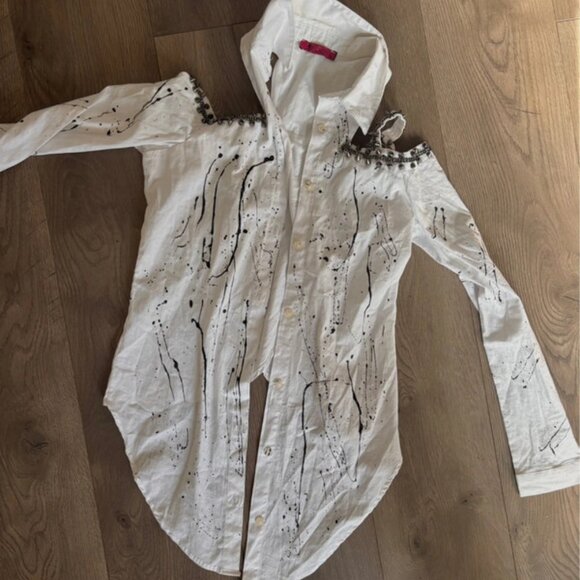 bukezy button up with studded shoulder straps - Picture 1 of 2